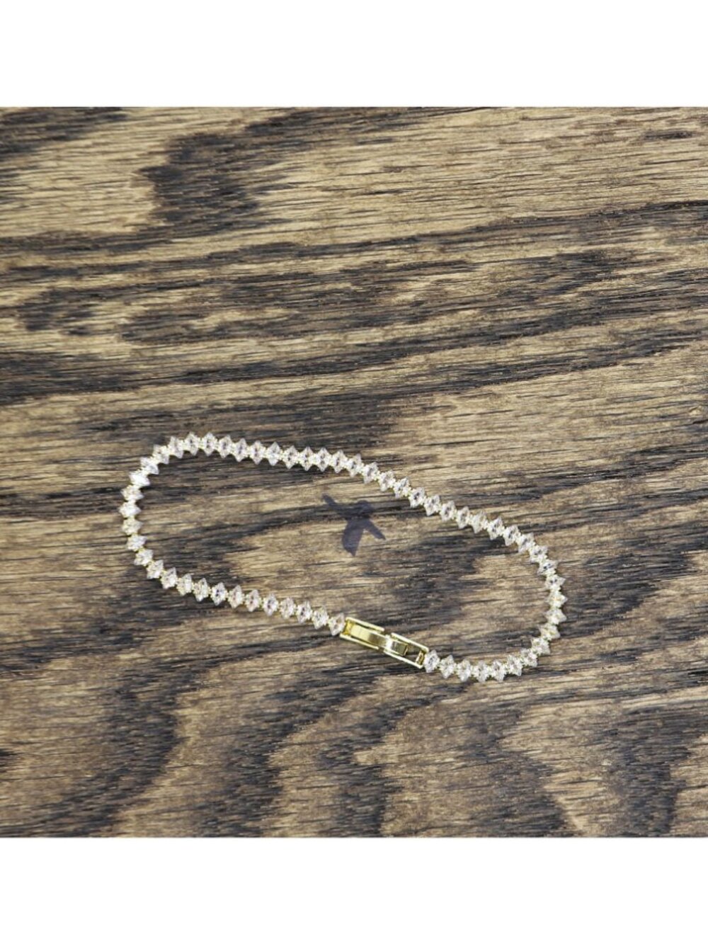 NEW Crystal Marquise Safety Clasp Tennis Bracelet Gold / Clear 7" - Picture 2 of 3